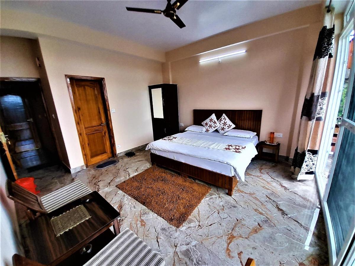Mountain And Peace Apartment Shimla Exterior photo