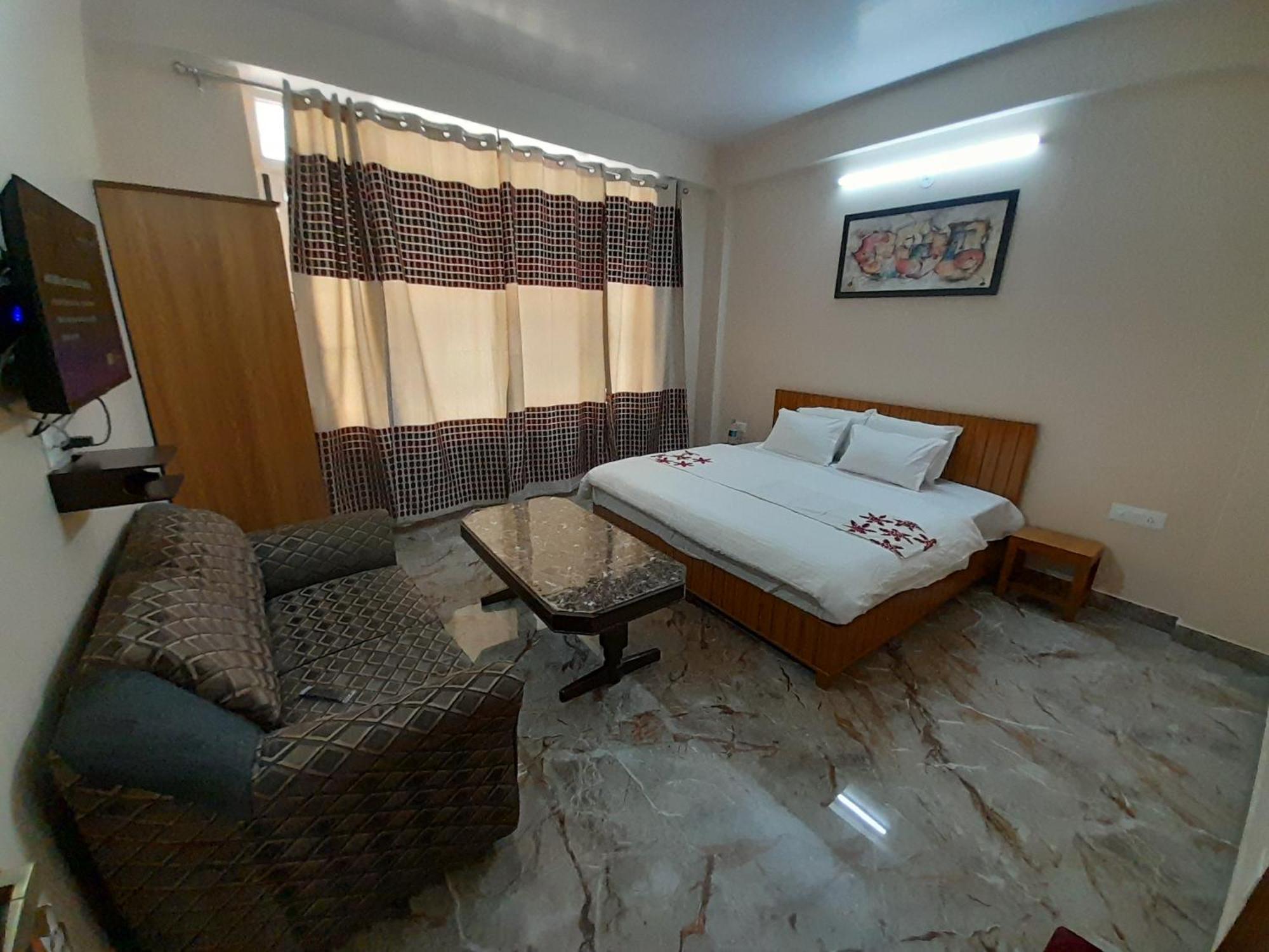 Mountain And Peace Apartment Shimla Exterior photo