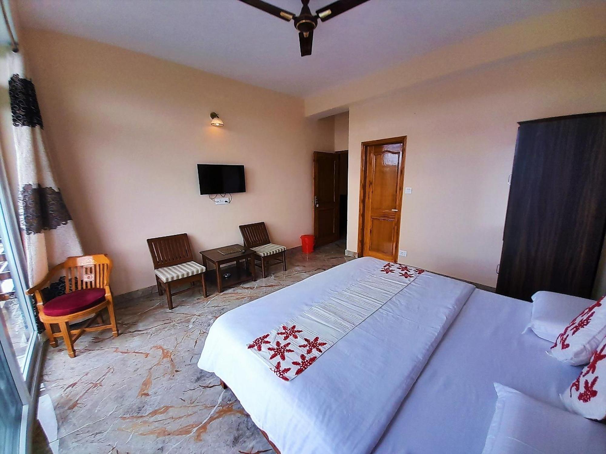 Mountain And Peace Apartment Shimla Exterior photo