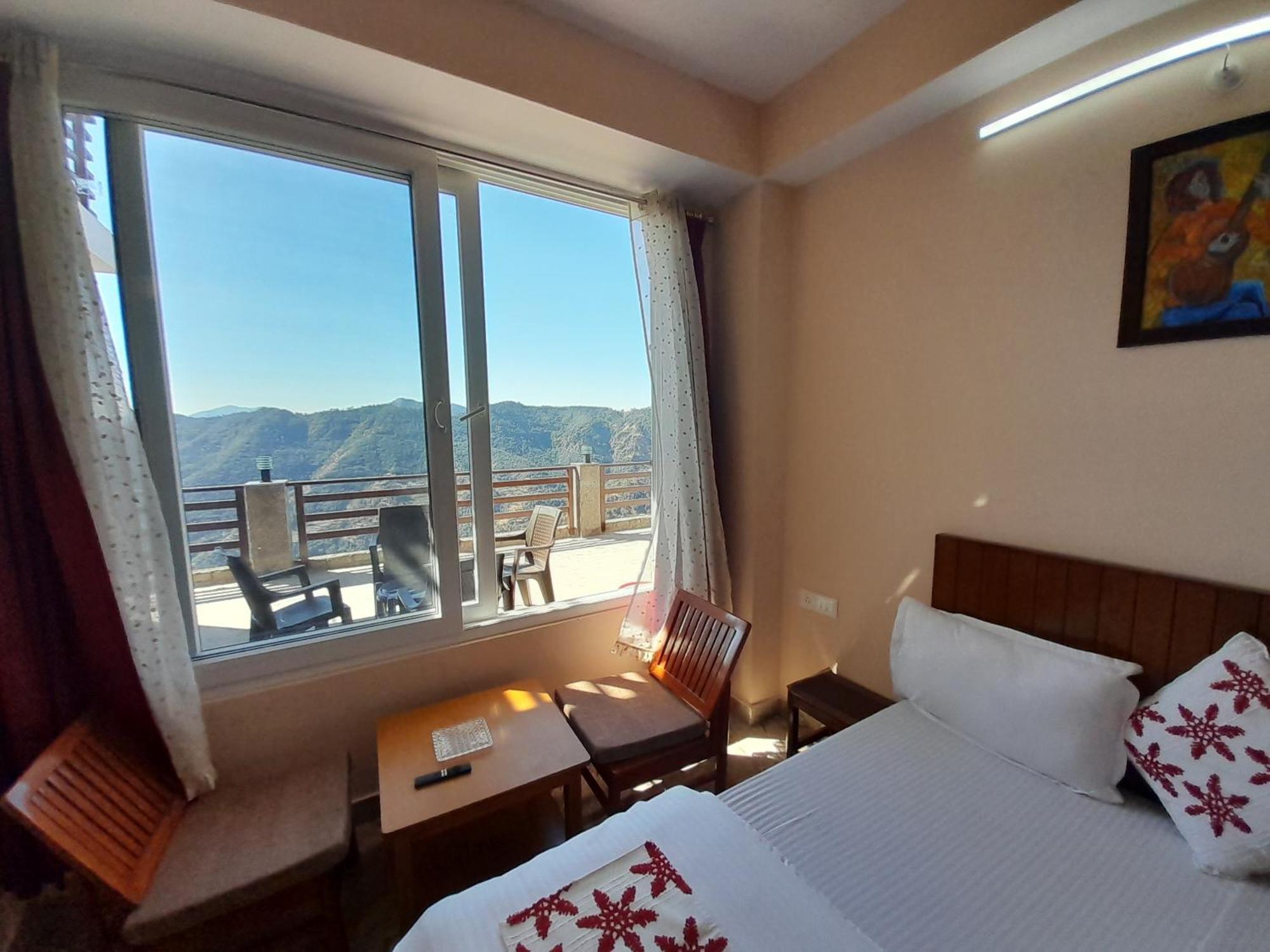 Mountain And Peace Apartment Shimla Exterior photo